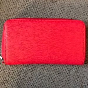 Thirty one gifts all about the Benjamin’s wallet